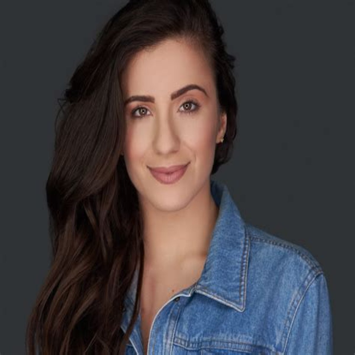Discover The Surprising Truth About Eliana Ghen's Age