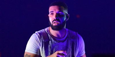 Drake Booed Off Stage at Camp Flog Gnaw, Crowd Wanted Frank Ocean