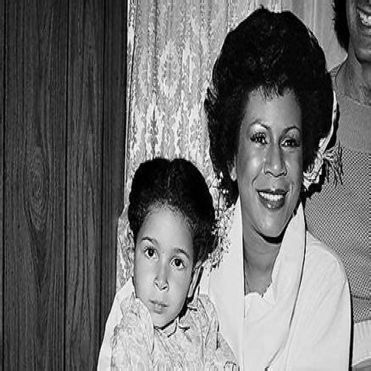 Meet Thelma Riperton, Daniel Riperton