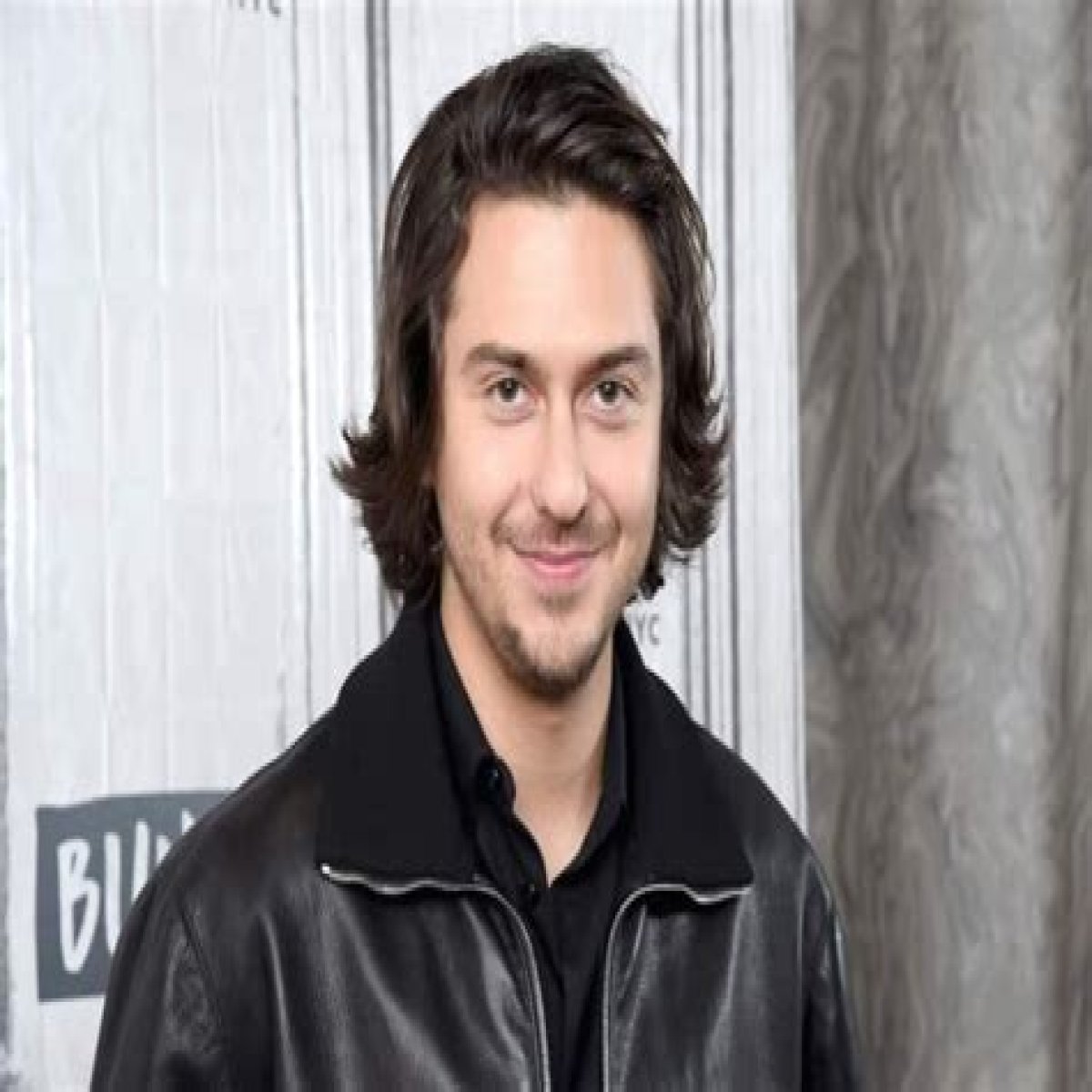 Nat Wolff Biography: Instagram, Net Worth, Songs, Age, Movies, Girlfriend, Brother Alex, Wikipedia, TV Shows