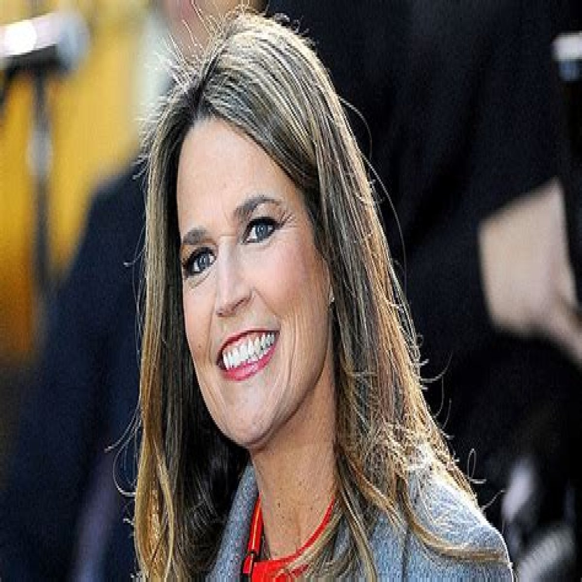 Savannah Guthrie – Hollywood Life
