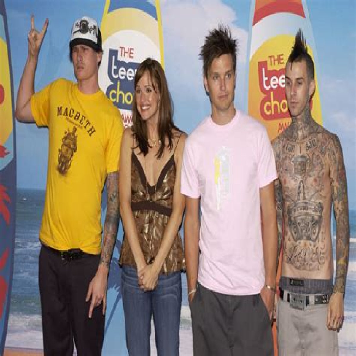   Travis Barker is unrecognizable in throwback picture from 20 years ago    Fri 19 August 2022 21:19    Jasmyne Jeffery    