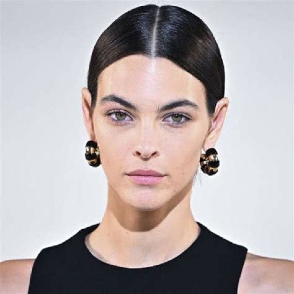 Vittoria Ceretti Net Worth, Age, Height, Bio, Birthday, Wiki!