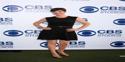 Zoe McLellan Net Worth β How Much is McLellan Worth?